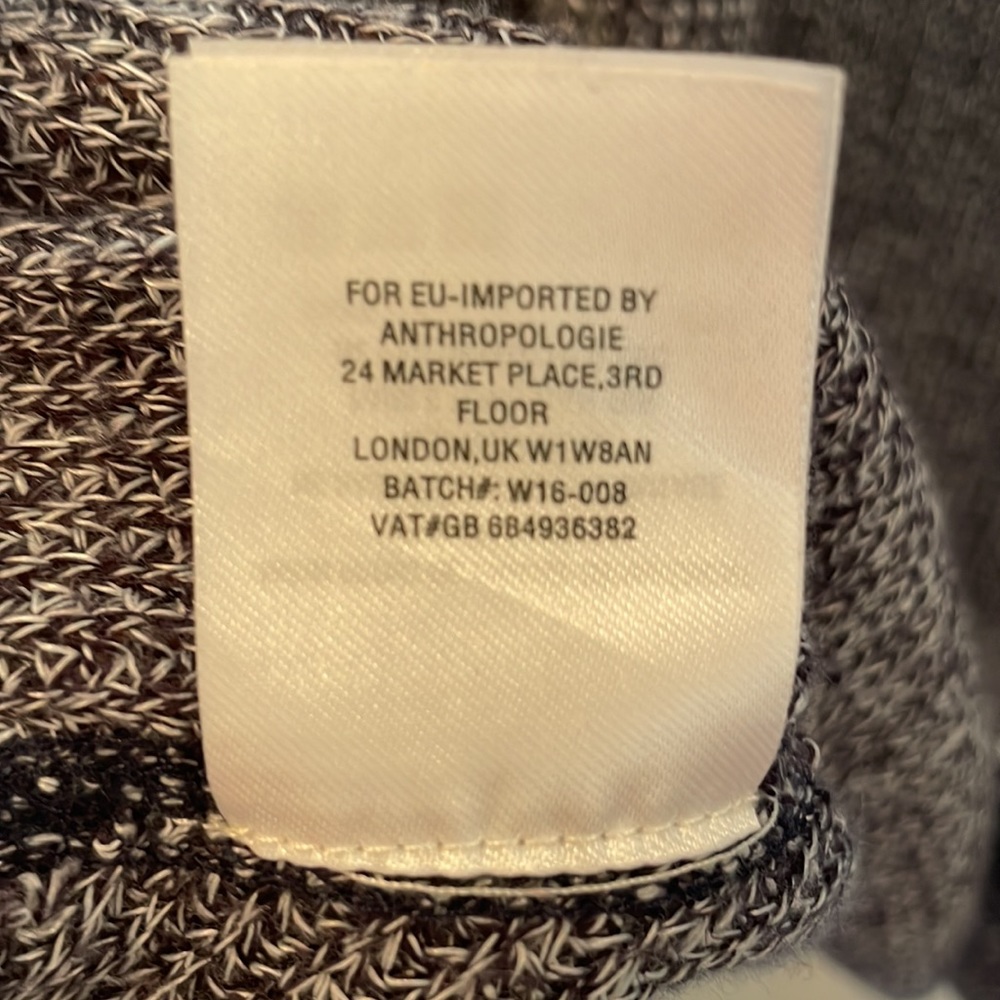 Anthropology Brand "Deletta" Cold Shoulder Knit Top- NWOT - Picture 9 of 11